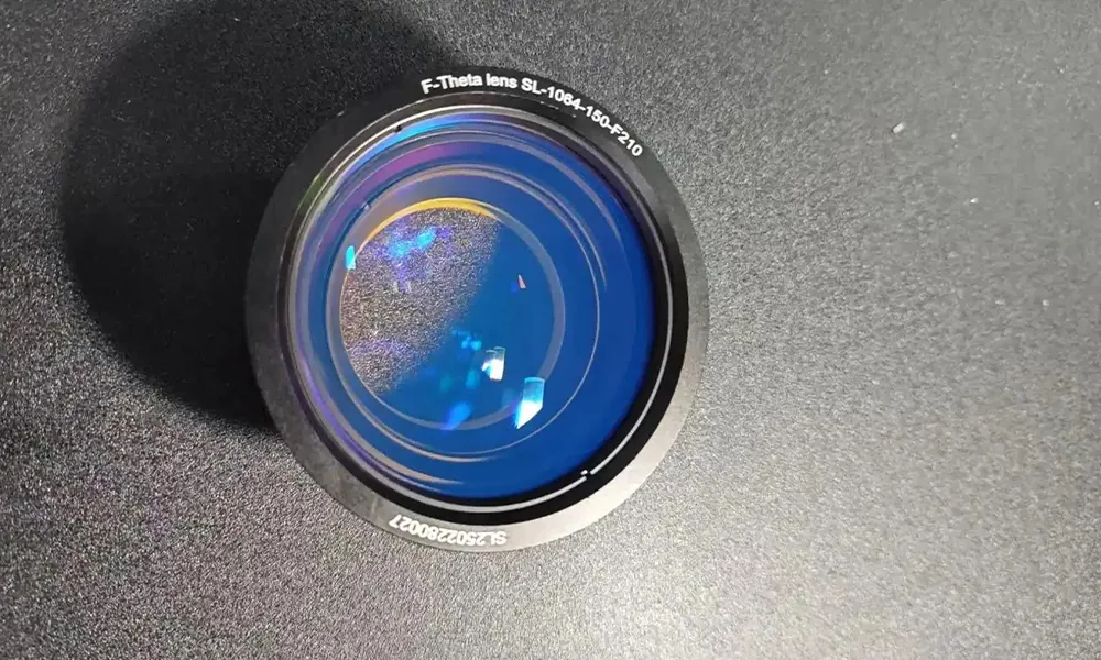 F-theta field lens for a laser marking machine